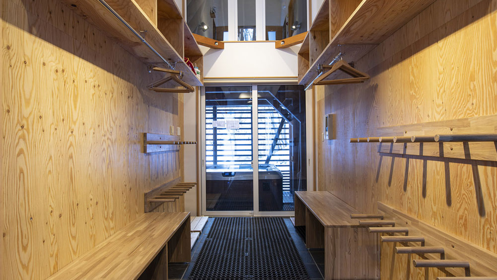 Casi67 - Spacious wardrobe